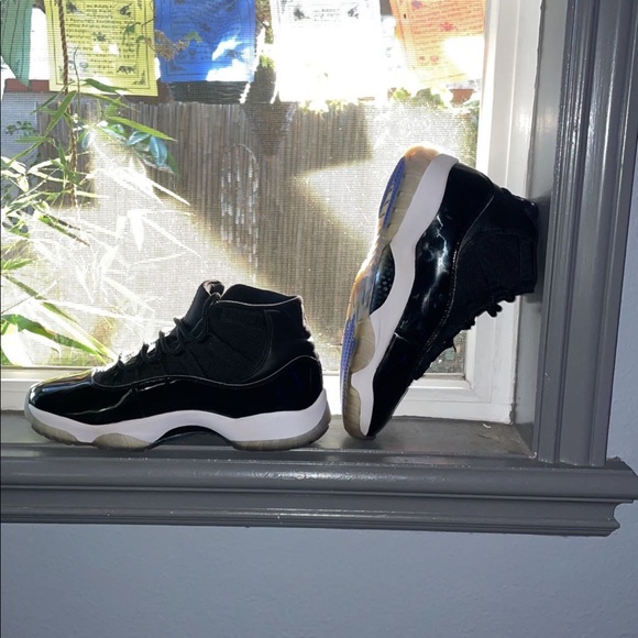 Jordan 11 space jam 2016 main image 4